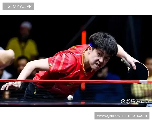 王楚钦正手强攻屡屡得分，击败对手挺进决赛